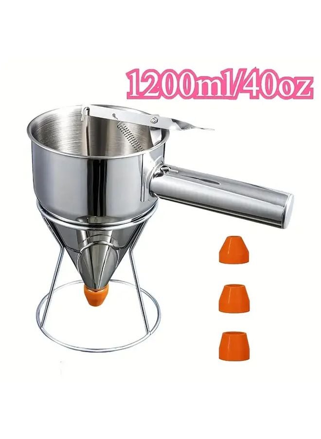 Stainless Steel Pancake Batter Dispenser 600ml Leak Proof Kitchen Tool - Image 1